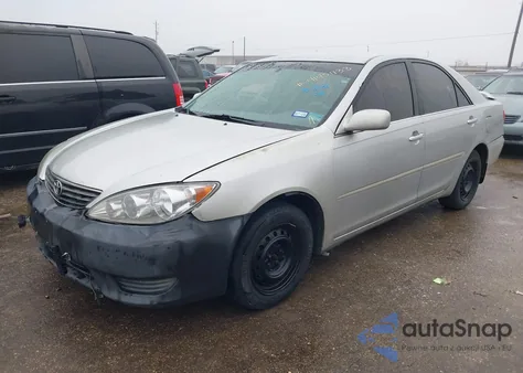 2005 Toyota Camry Le из США, поврежденный, VIN 4T1BE30K95U063753